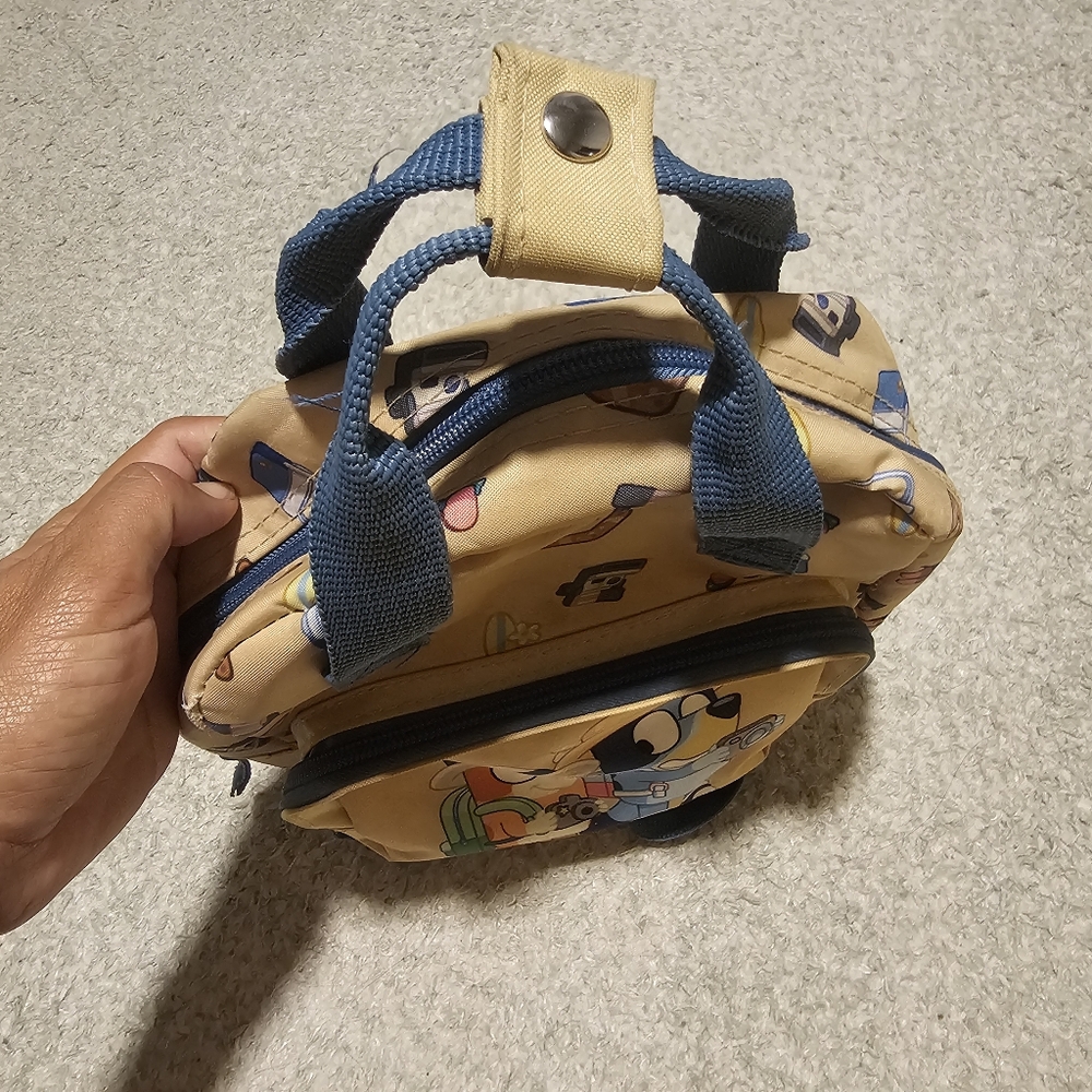 Mini Bluey Backpack - Picture 3 of 7